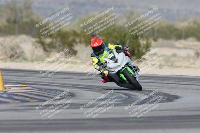 media/Jan-15-2026-Racers Edge (Thu) [[dfebeb70ab]]/3-B Group/Session 4 (Turn 5)/